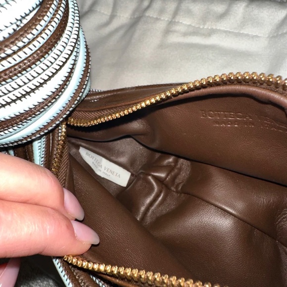 Authentic Bottega Veneta Mini Jodie Bag - Picture 7 of 8